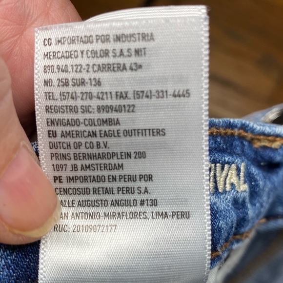 American Eagle High Rise Vintage Festival Shorts - Picture 5 of 8